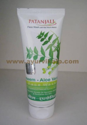 Patanjali, NEEM-ALOEVERA, Face Wash, 60g, For Nourishes The Skin